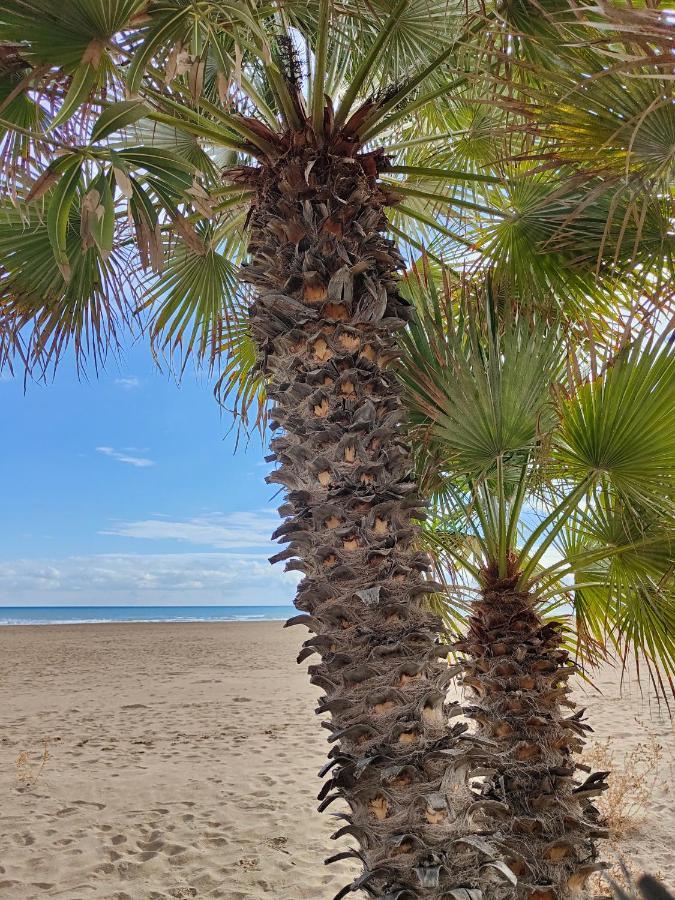 100 Metros De La Playa Apartman Sagunto Kültér fotó