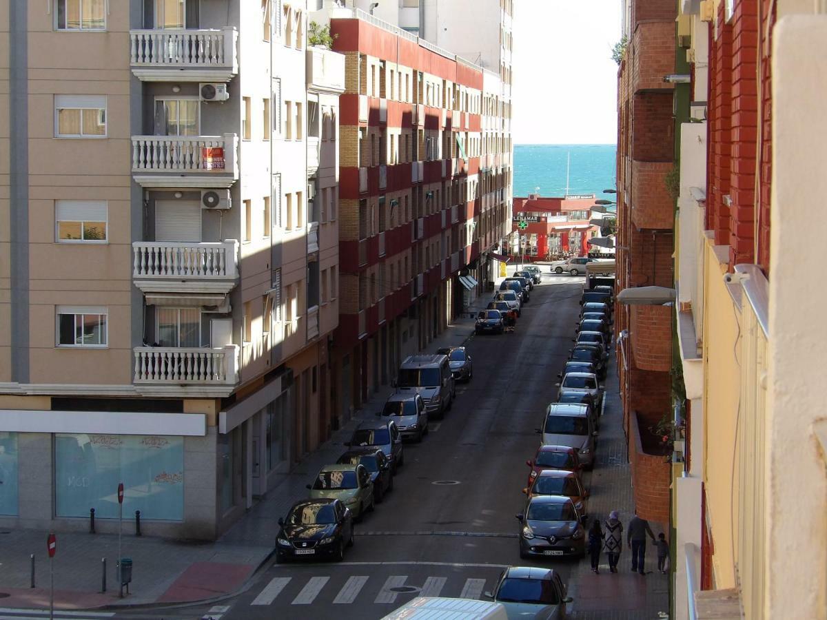 100 Metros De La Playa Apartman Sagunto Kültér fotó